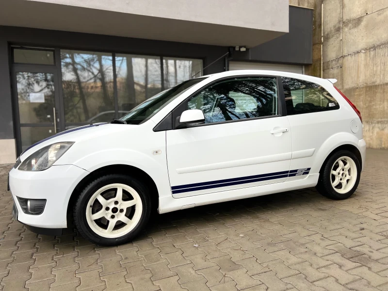 Ford Fiesta, снимка 3 - Автомобили и джипове - 53402918