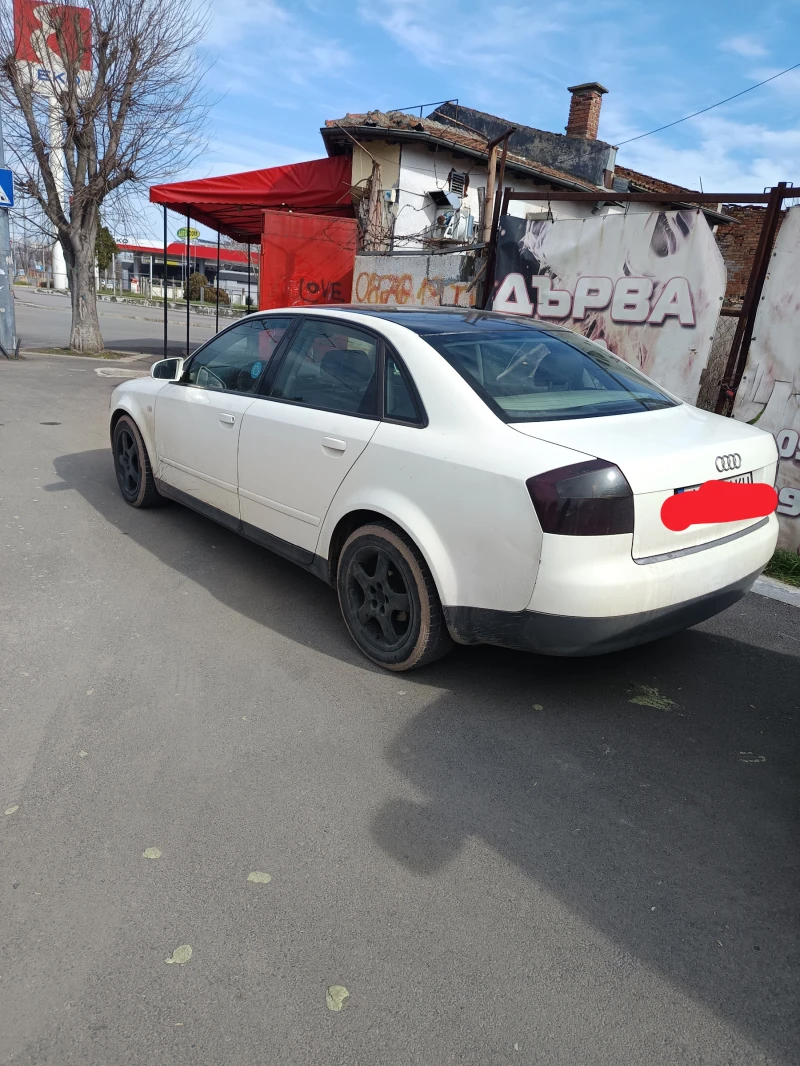 Audi A4 1.9 TDI, снимка 8 - Автомобили и джипове - 53574423