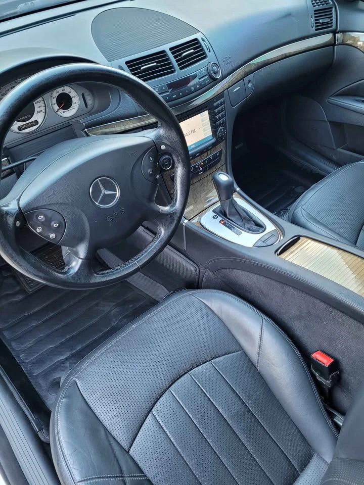 Mercedes-Benz E 55 AMG * *  | Mobile.bg   12