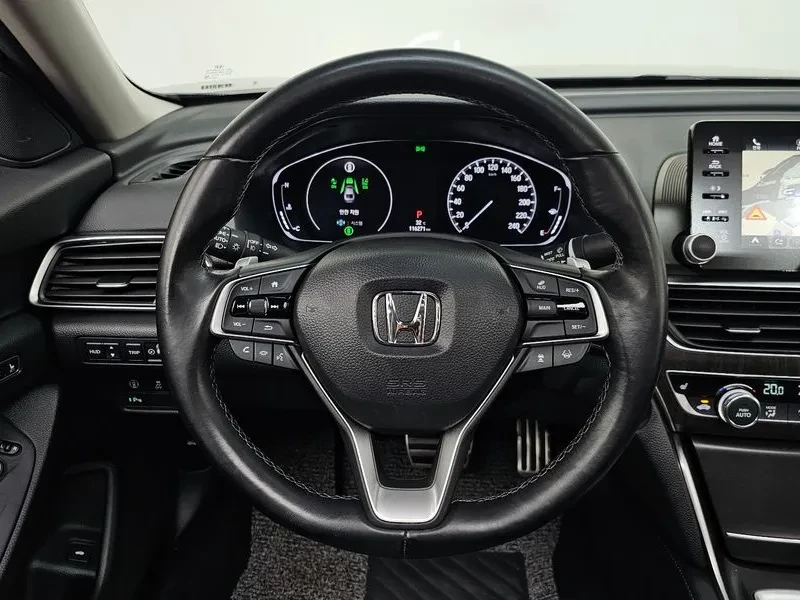 Honda Accord 2.0 Turbo Sports, снимка 13 - Автомобили и джипове - 55738983