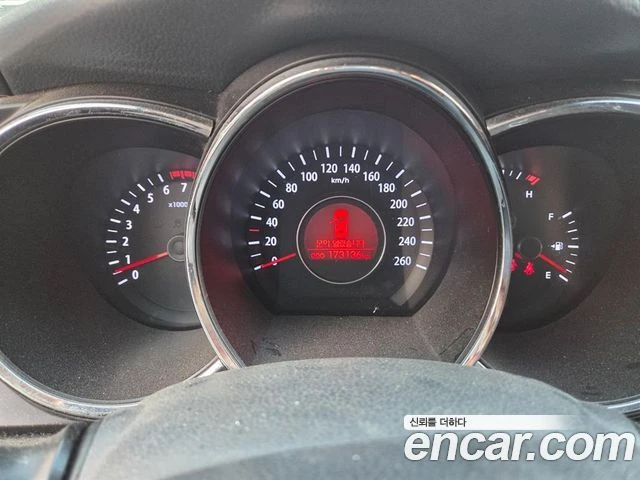 Kia K5, снимка 11 - Автомобили и джипове - 56082267