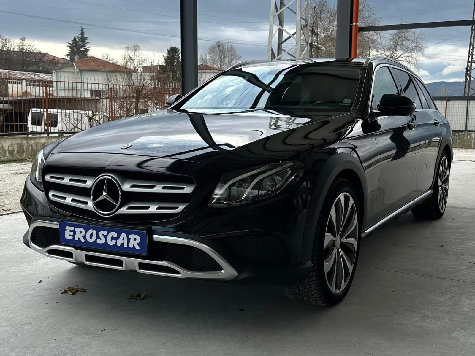 Mercedes-Benz E 220 ALLTERRAIN/4Matic - изображение 2