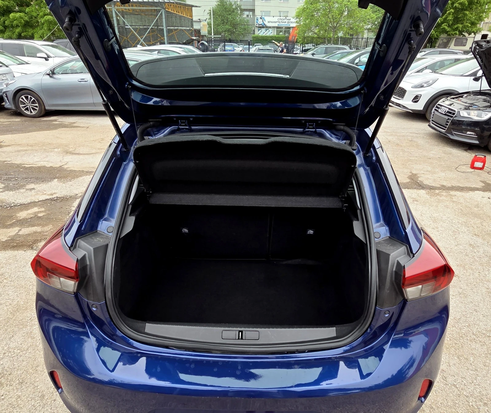 Opel Corsa 12.2021/1.5D/75KW - изображение 9