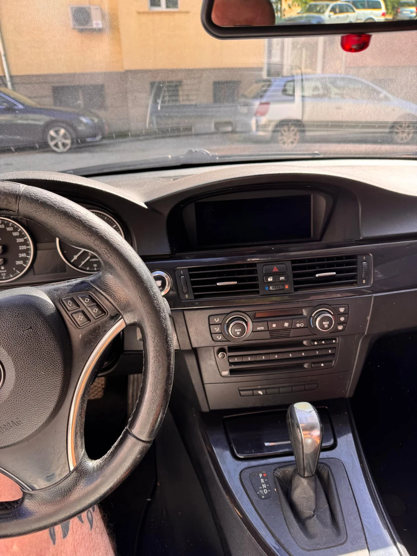 BMW 320  - изображение 6