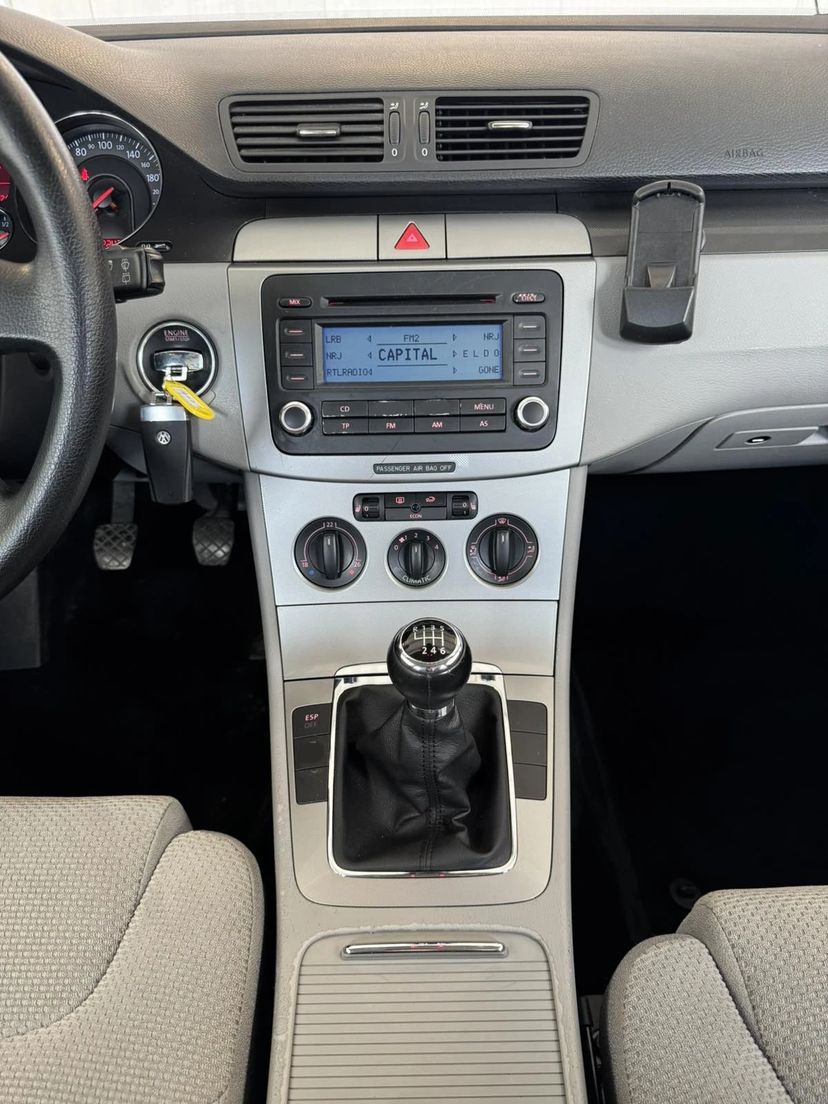 VW Passat 2.0 TDI 4X4  - изображение 9