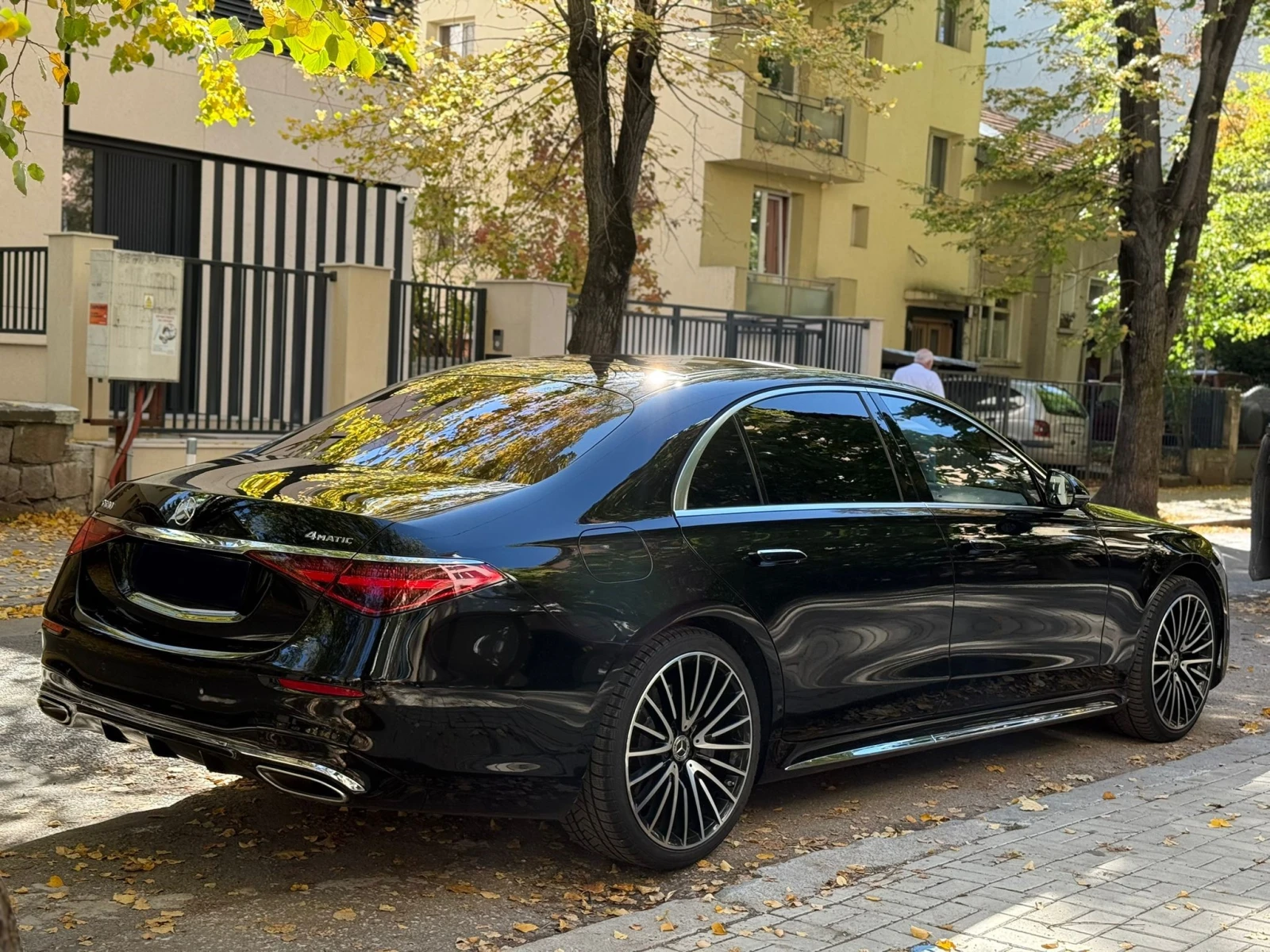 Mercedes-Benz S 580 L 4 MATIC AMG - изображение 4