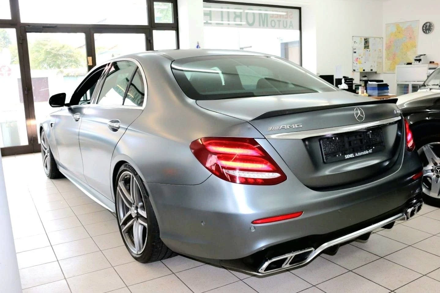 Mercedes-Benz E 63 AMG S 4MATIC ОЧАКВАН ВНОС MEGA FULL ЛИЗИНГ 100%  - изображение 3