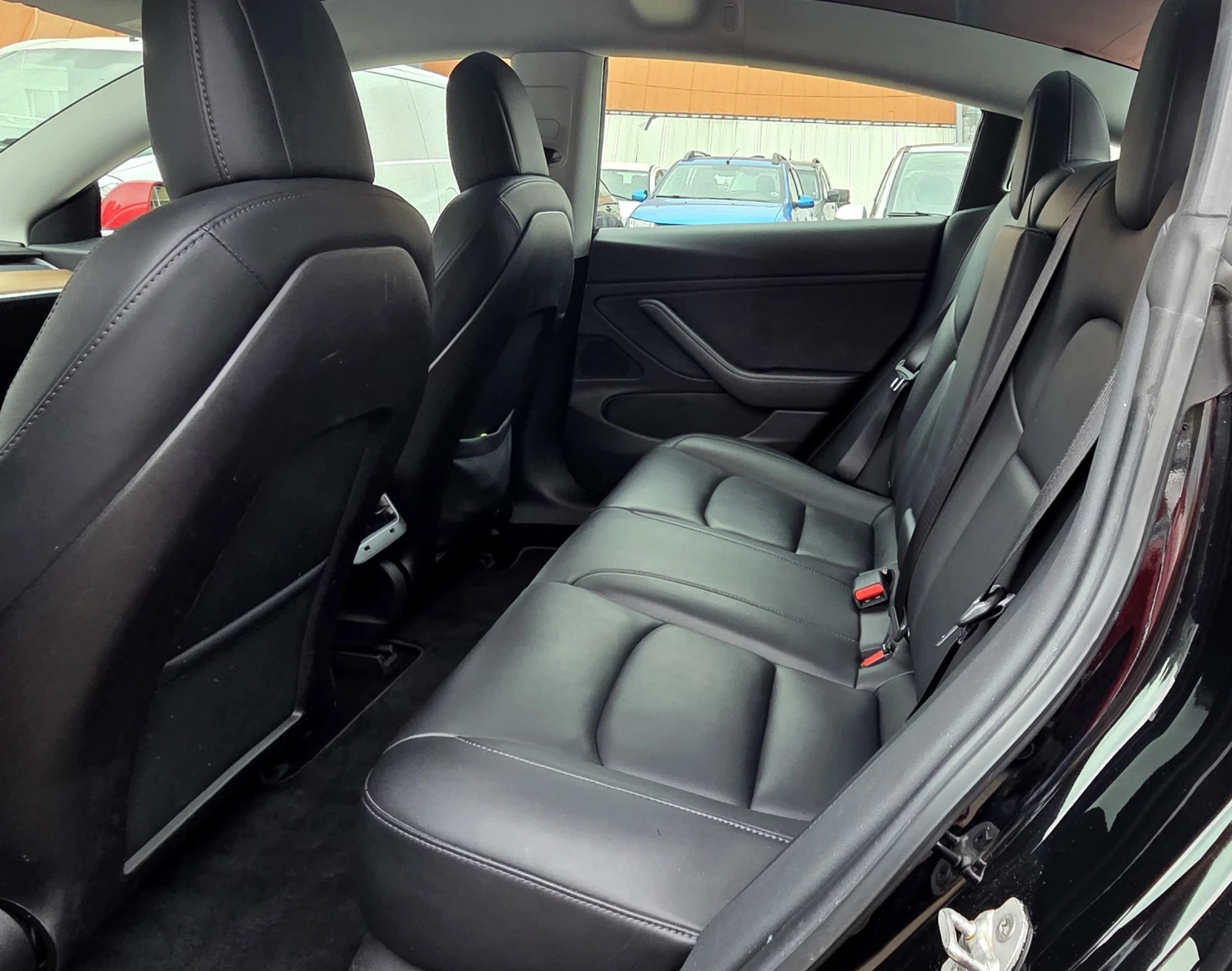 Tesla Model 3 AWD/Long Range/Dual Motor - изображение 10