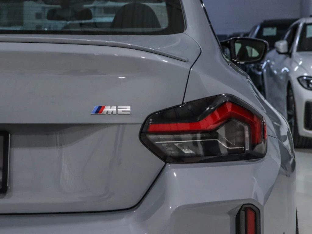 BMW M2 * / 6 Speed Manual / Brooklyn Gray / Carbon Fibre  - изображение 9