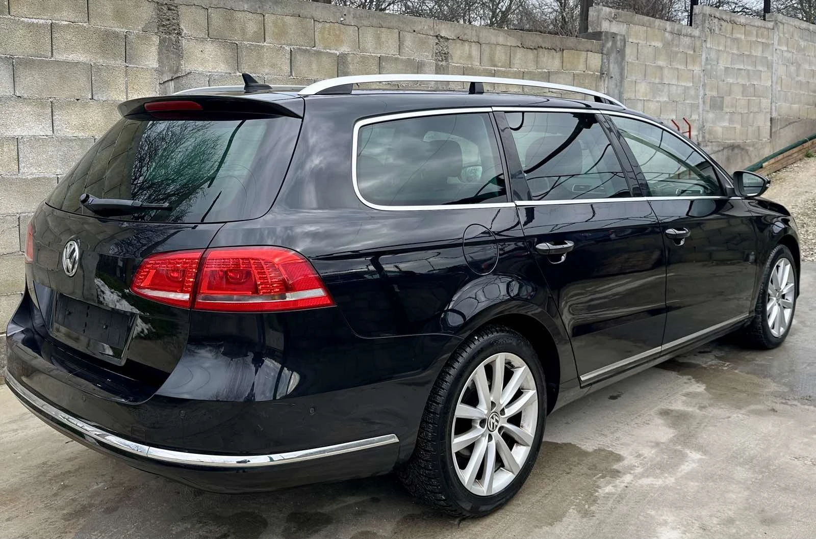 VW Passat 2.0 TDI Highline Панорама Автоматик - изображение 5