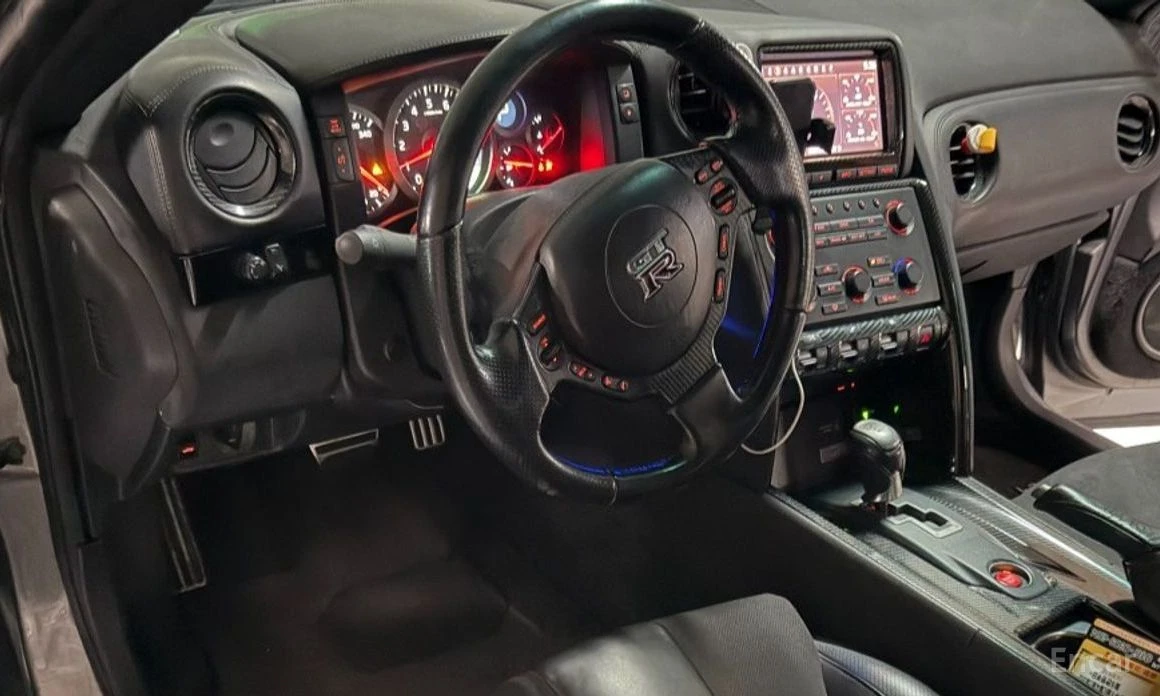 Nissan Gt-r  - изображение 7