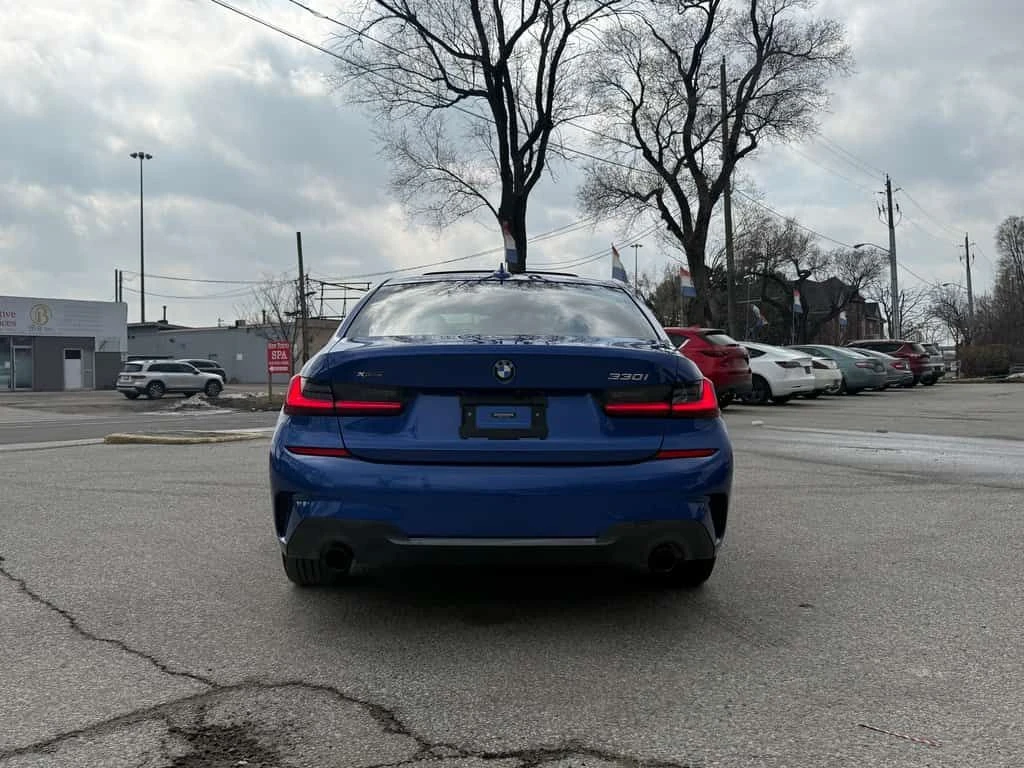 BMW 330 * One Owner l M Sport l X Drive l Bmw Warranty l *, снимка 7 - Автомобили и джипове - 53847124