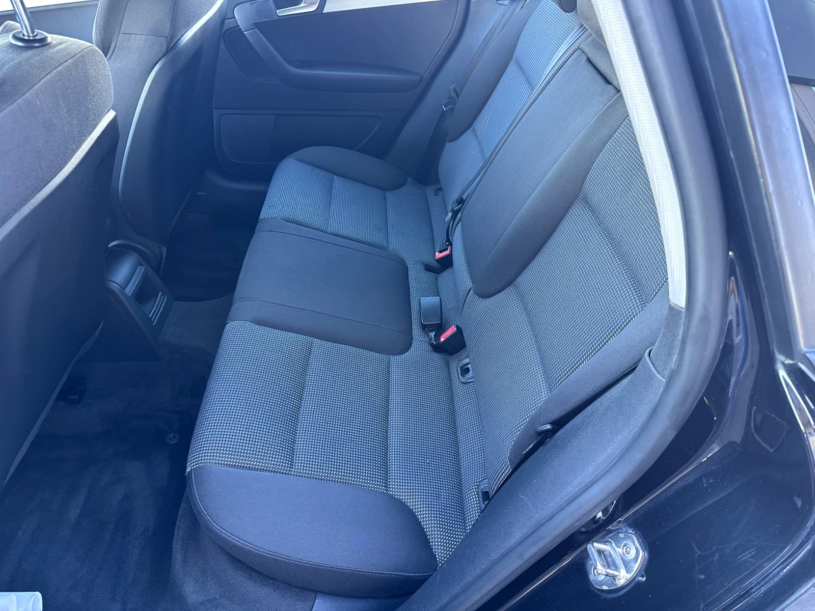 Audi A3 2.0 TDI Топ състояние ! Facelift!, снимка 10 - Автомобили и джипове - 54101757