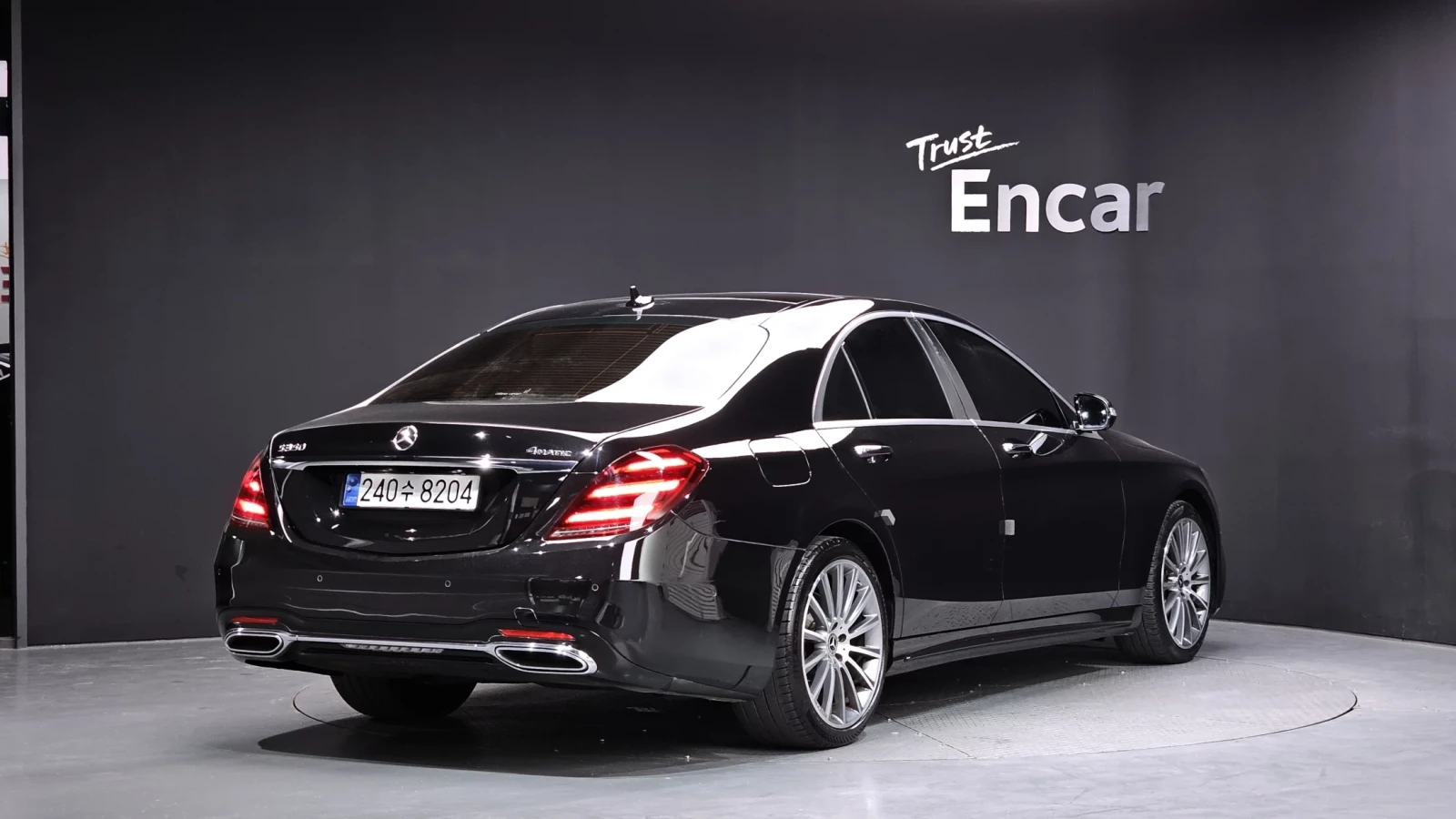 Mercedes-Benz S 350 4MATIC* BURMESTER* ОБДУХВАНЕ* 360 КАМЕРИ, снимка 4 - Автомобили и джипове - 54149653