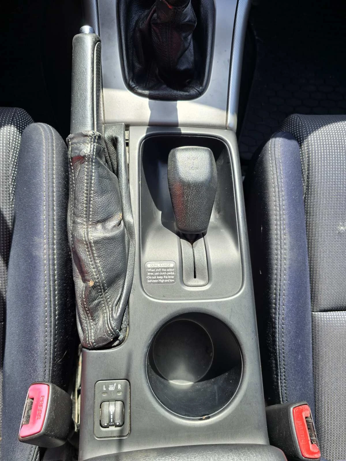 Subaru Legacy 2.5i 4X4 БЕЗ РЪЖДИ, снимка 12 - Автомобили и джипове - 54228495