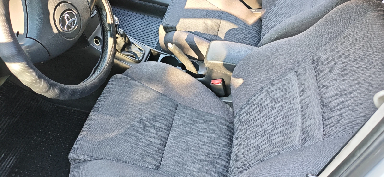 Toyota Corolla, снимка 15 - Автомобили и джипове - 54754393