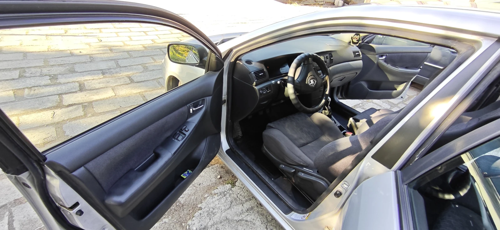 Toyota Corolla, снимка 12 - Автомобили и джипове - 54754393