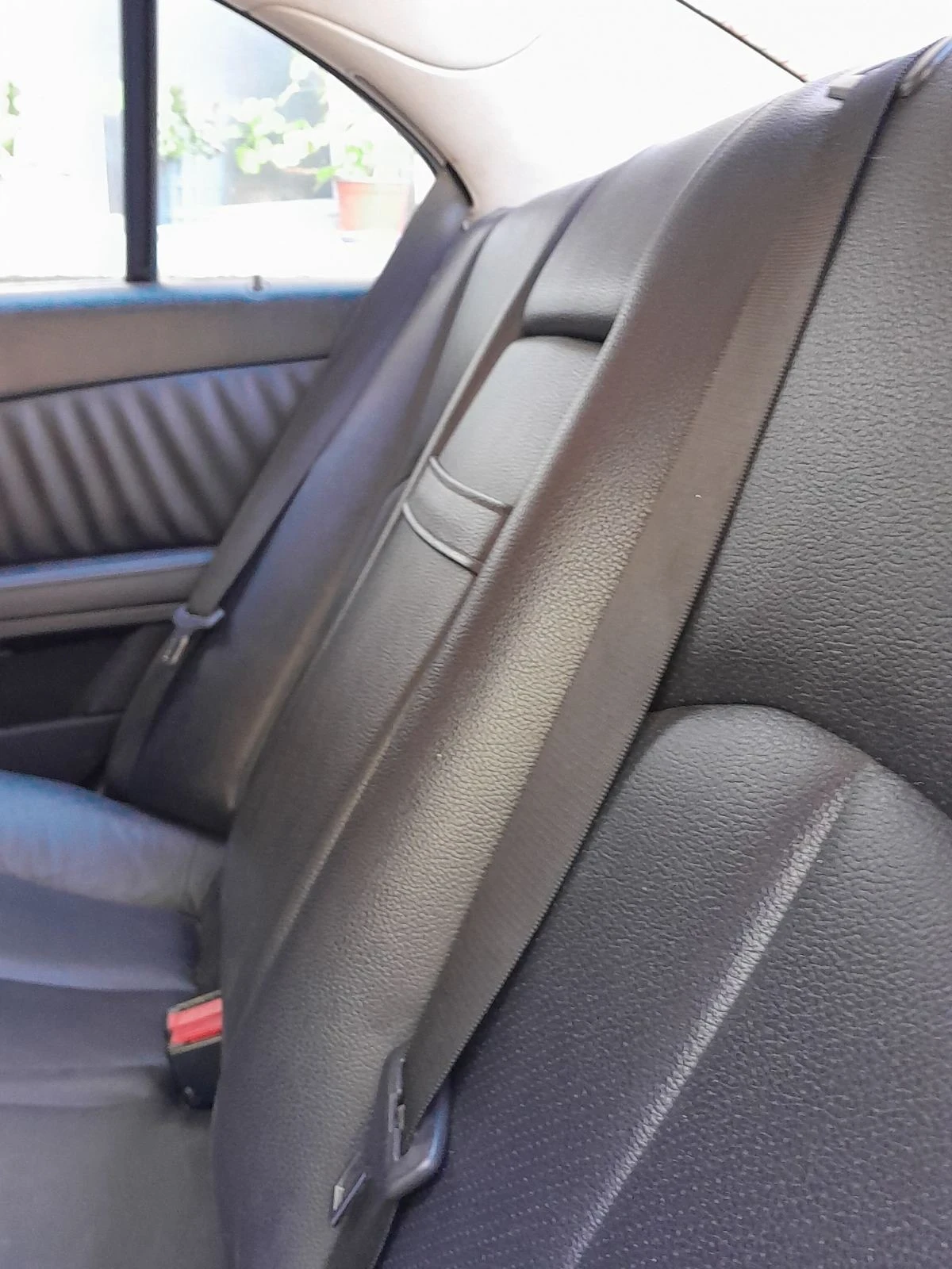 Mercedes-Benz E 270, снимка 6 - Автомобили и джипове - 54778510