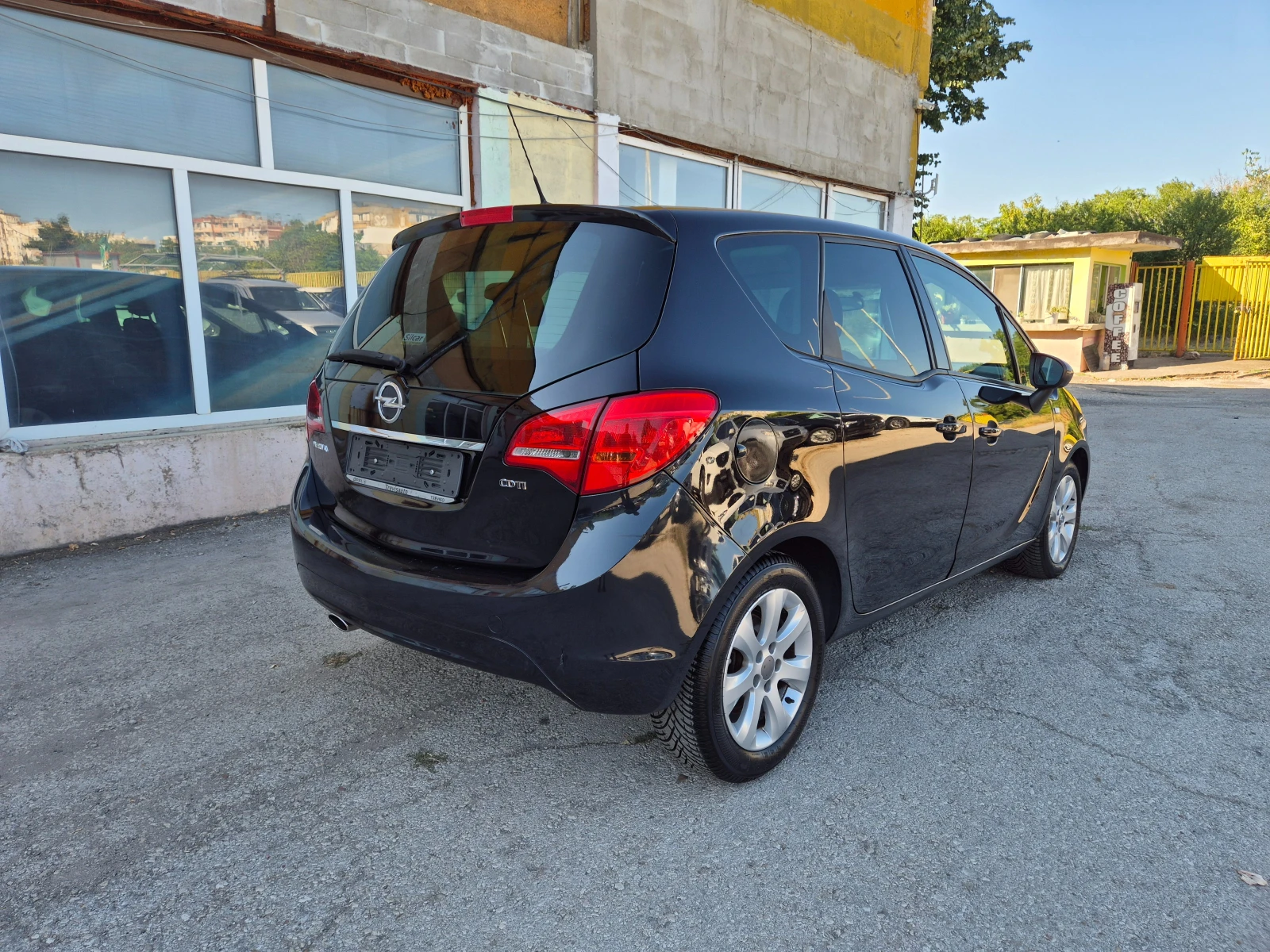 Opel Meriva 1.7CDTI KLIMA ITALY, снимка 6 - Автомобили и джипове - 55480379