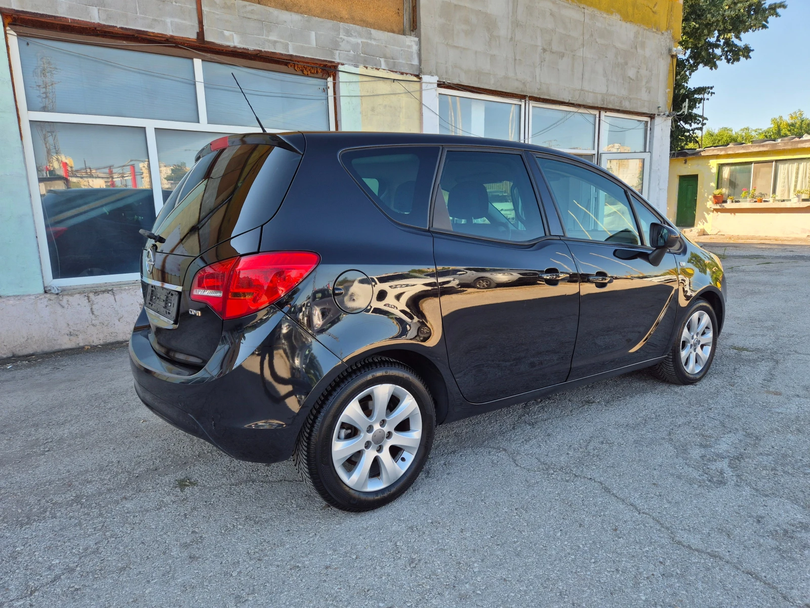 Opel Meriva 1.7CDTI KLIMA ITALY, снимка 7 - Автомобили и джипове - 55480379