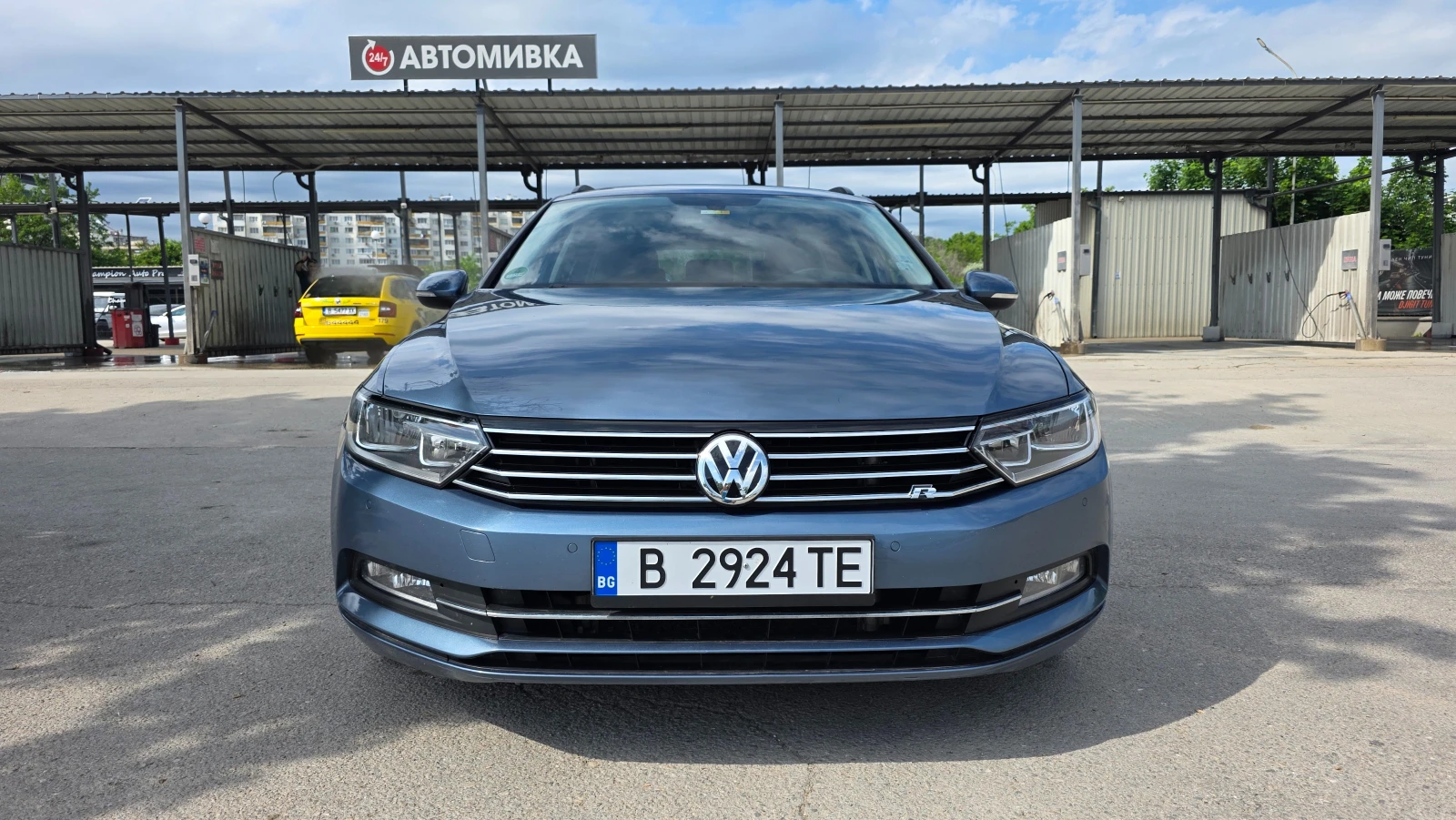 VW Passat УНИКАЛНА, снимка 2 - Автомобили и джипове - 55513926