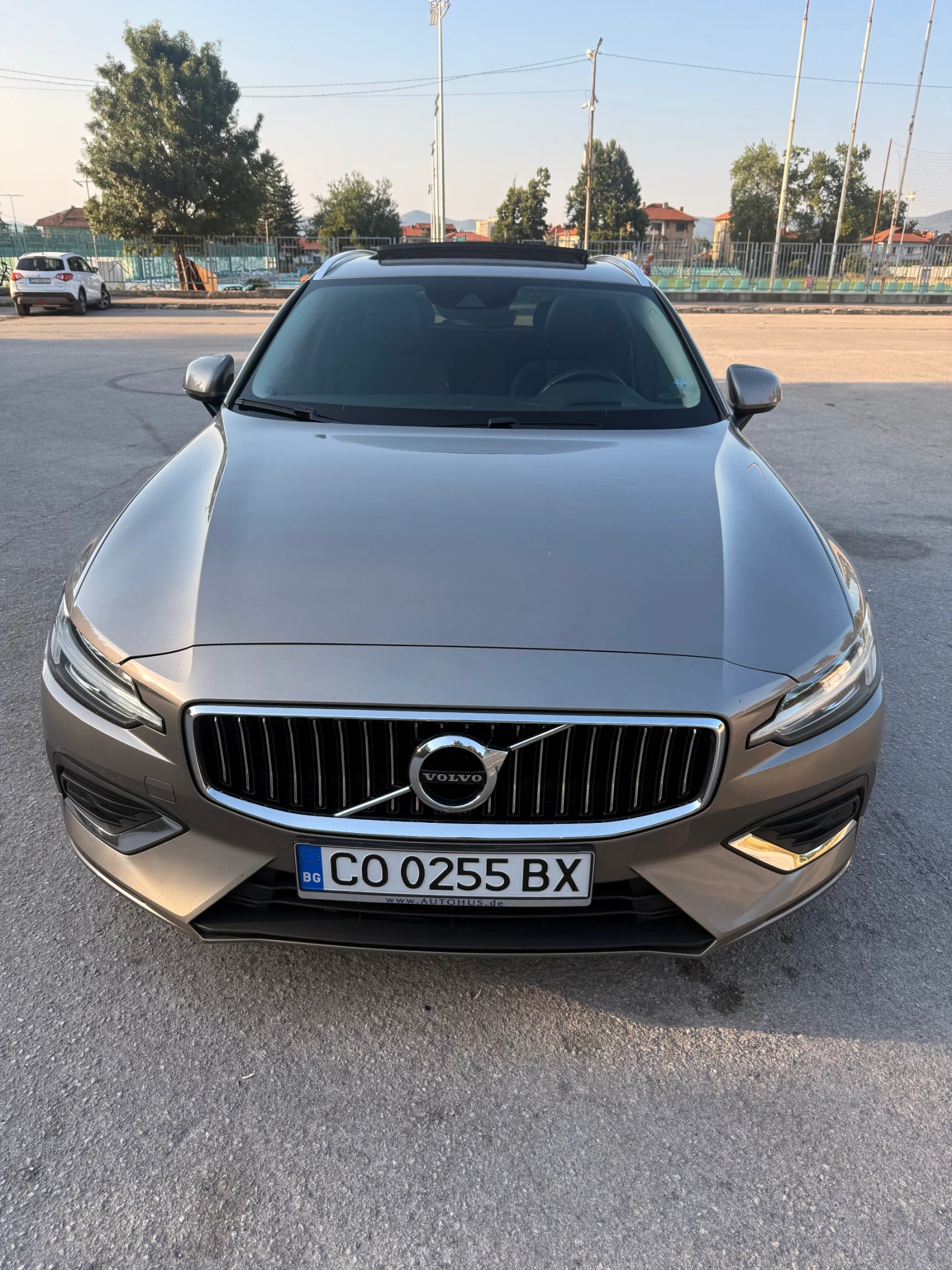Volvo V60 D4 Inscription Polestar Engineered , снимка 2 - Автомобили и джипове - 55646241