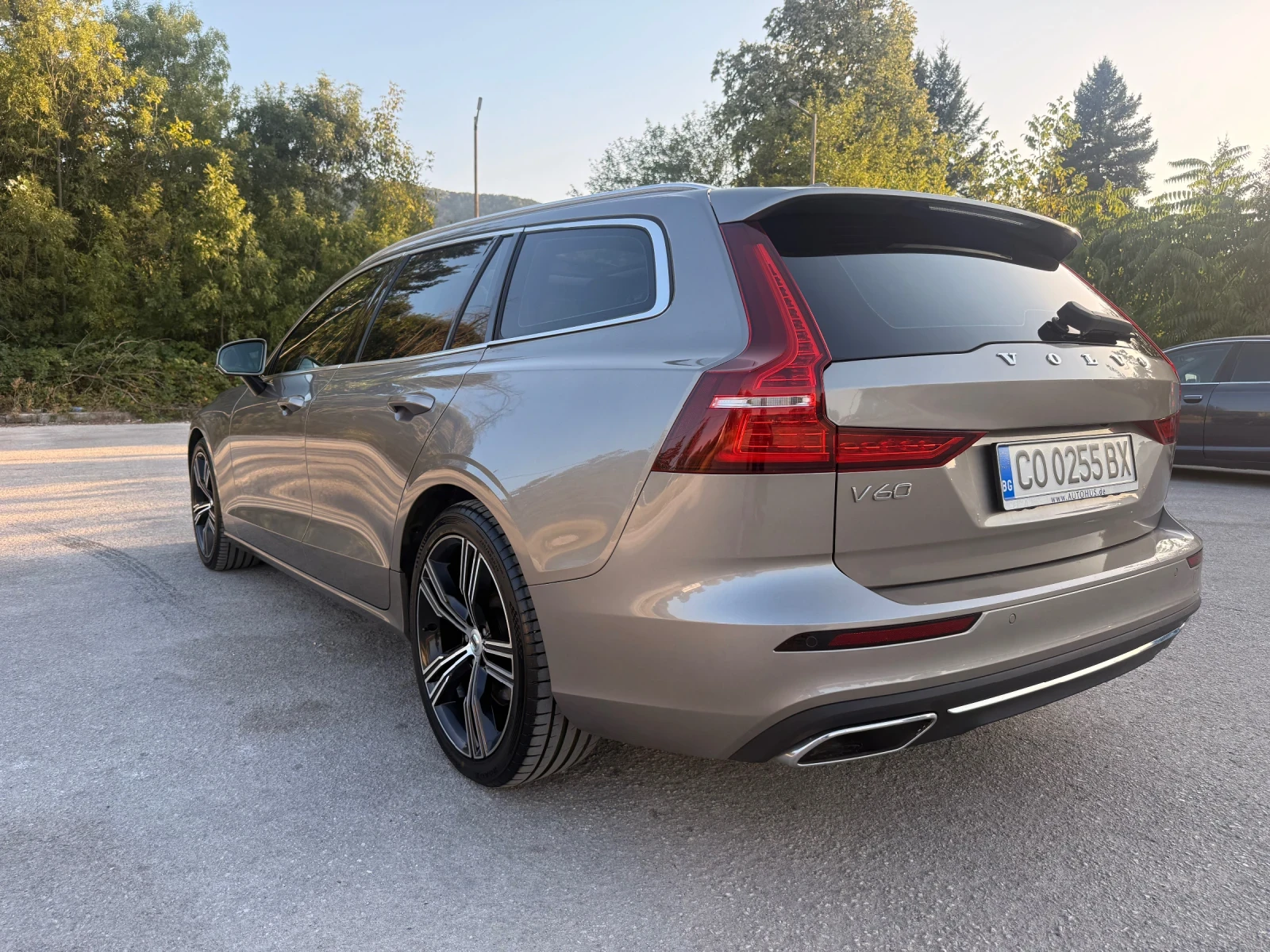 Volvo V60 D4 Inscription Polestar Engineered , снимка 4 - Автомобили и джипове - 55646241