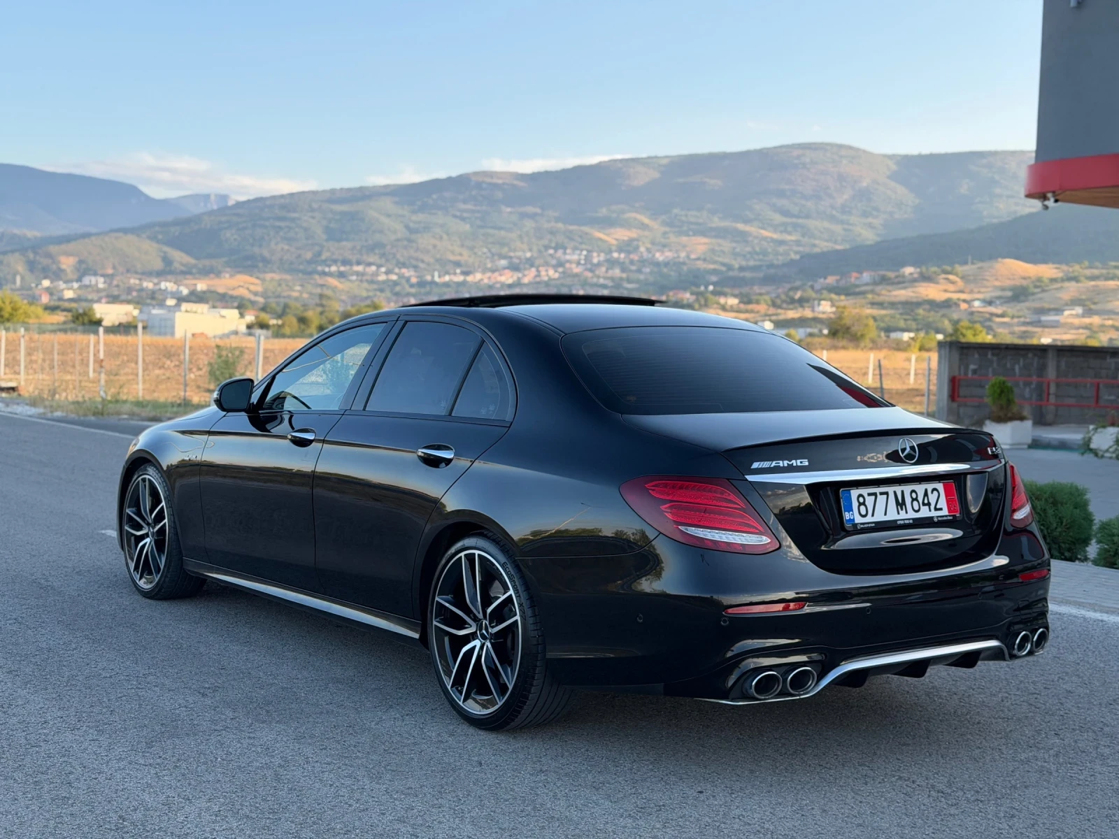 Mercedes-Benz E 53 AMG Full !, снимка 5 - Автомобили и джипове - 56061545