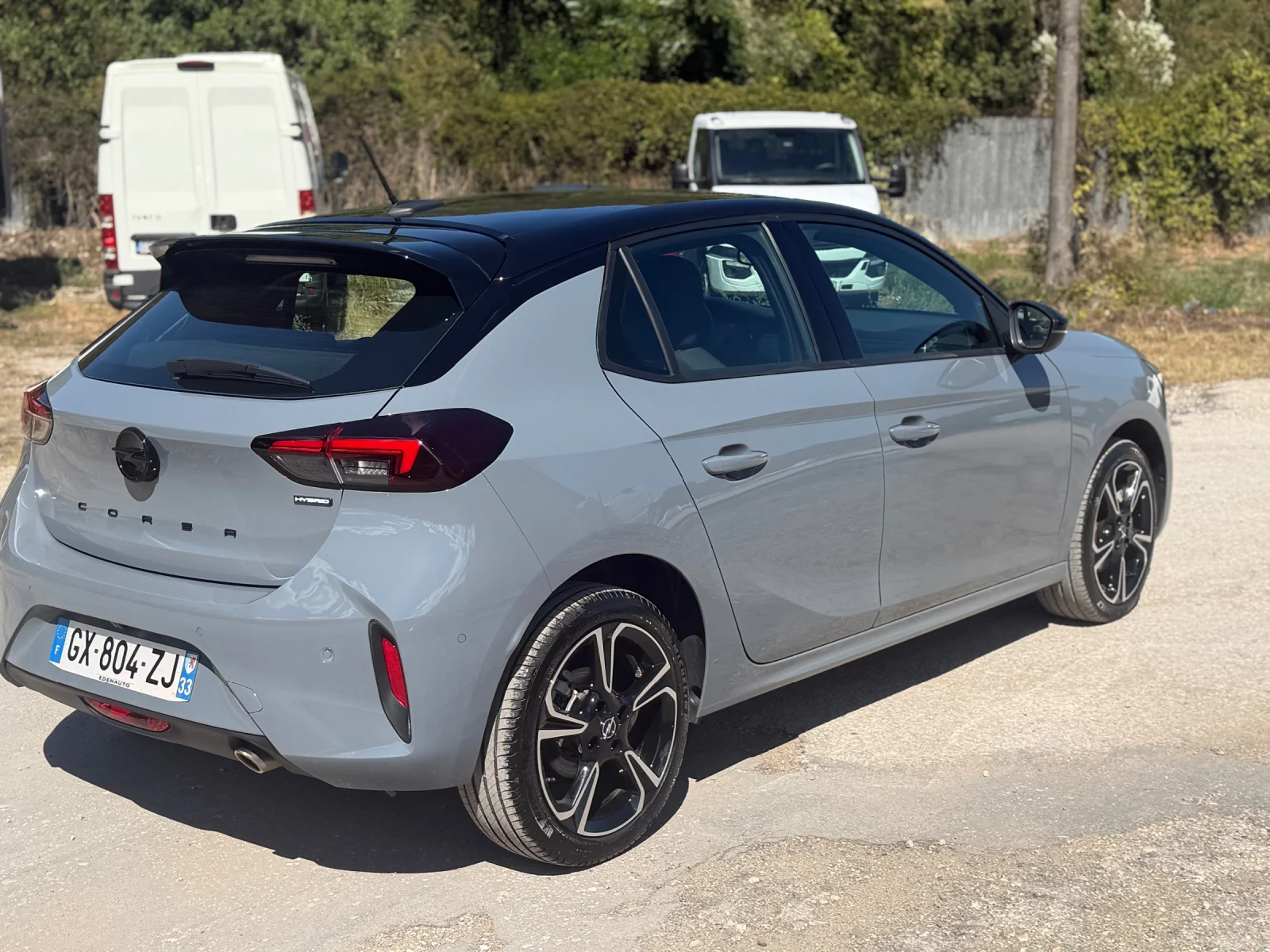 Opel Corsa Hybrid , снимка 3 - Автомобили и джипове - 56213170