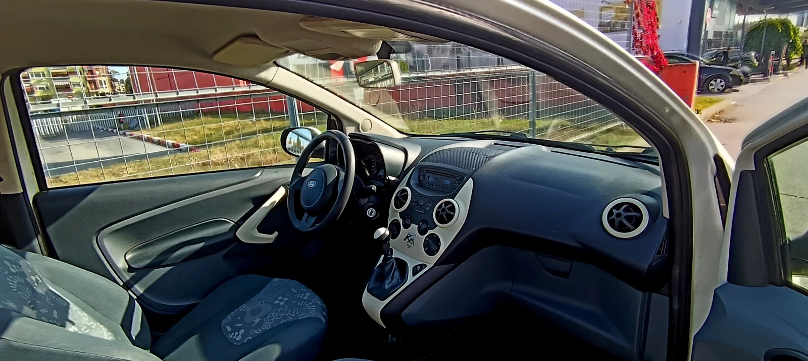 Ford Ka 1.2 i 16V, снимка 5 - Автомобили и джипове - 56705541