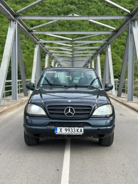     Mercedes-Benz ML 320 W163