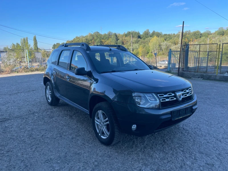 Dacia Duster 1.2 Tce, снимка 2 - Автомобили и джипове - 47469285