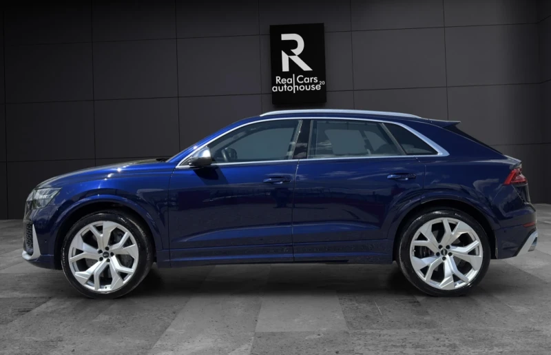 Audi RSQ8 * EXCLUSIVE* B&O 3D* Distr* 360* Pano* HUD* CERAMI, снимка 7 - Автомобили и джипове - 50305342