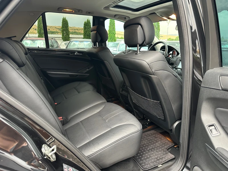 Mercedes-Benz ML 320 PREMIUM* NAVI* LED* TOP* , снимка 7 - Автомобили и джипове - 51056390