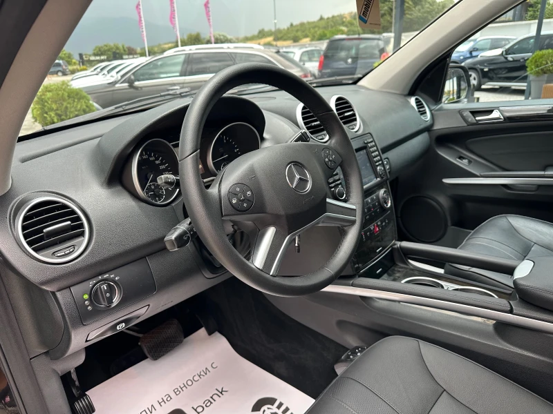 Mercedes-Benz ML 320 PREMIUM* NAVI* LED* TOP* , снимка 11 - Автомобили и джипове - 51056390
