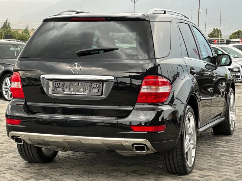 Mercedes-Benz ML 320 PREMIUM* NAVI* LED* TOP* , снимка 6 - Автомобили и джипове - 51056390