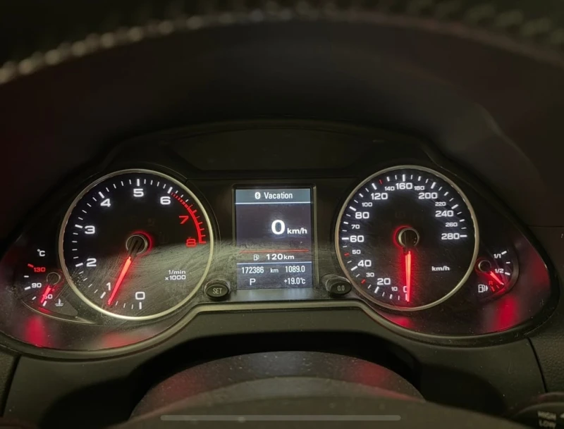 Audi Q5 * 2.0T Technik * CARFAX * ЦЕНА ДО БГ, снимка 8 - Автомобили и джипове - 52857146