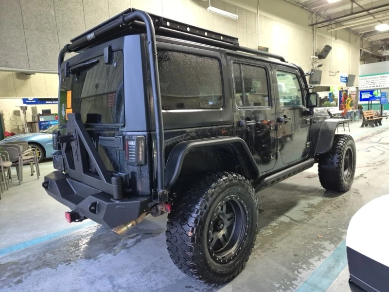 Jeep Wrangler * SAHARA * CARFAX * ФИНАНСИРАНЕ , снимка 3 - Автомобили и джипове - 53021783
