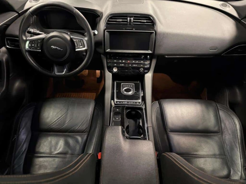 Jaguar F-PACE * CLEAN CARFAX DIESEL Prestige * CARFAX * ЦЕНА ДО , снимка 5 - Автомобили и джипове - 53529250