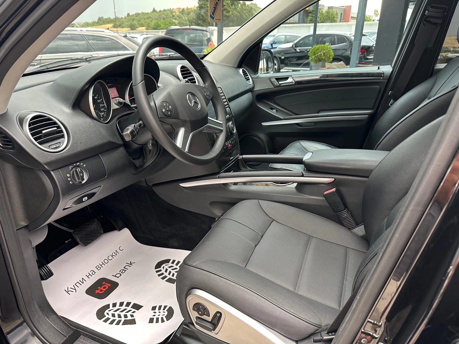 Mercedes-Benz ML 320 PREMIUM* NAVI* LED* TOP*  - изображение 10