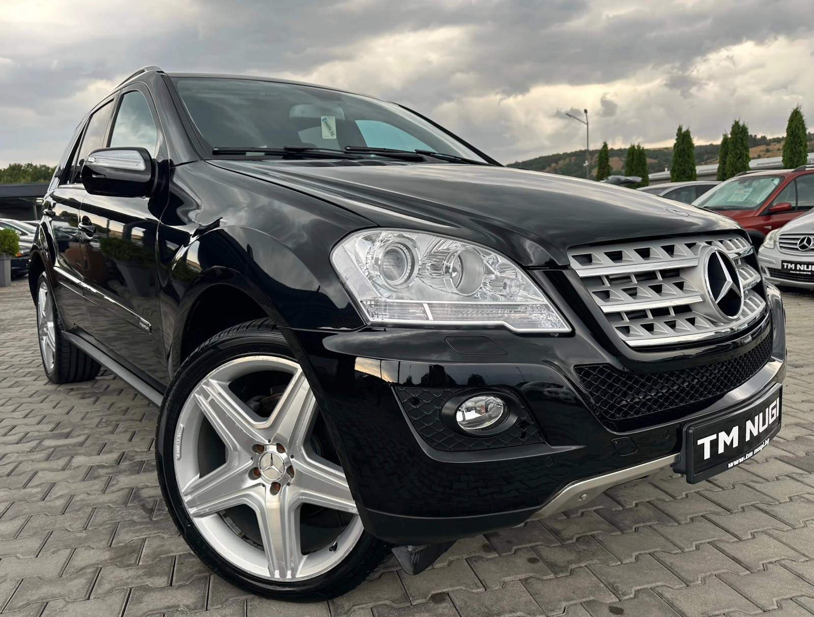 Mercedes-Benz ML 320 PREMIUM* NAVI* LED* TOP*  - изображение 2
