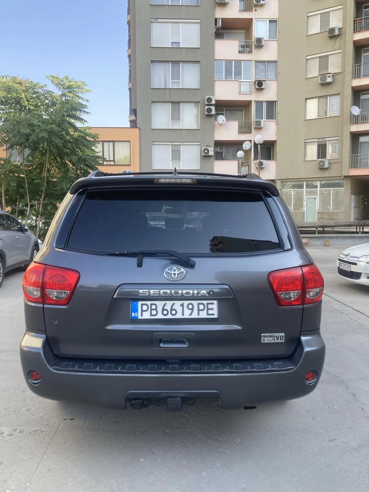 Toyota Sequoia 5.7  Газов инжекцион - изображение 4