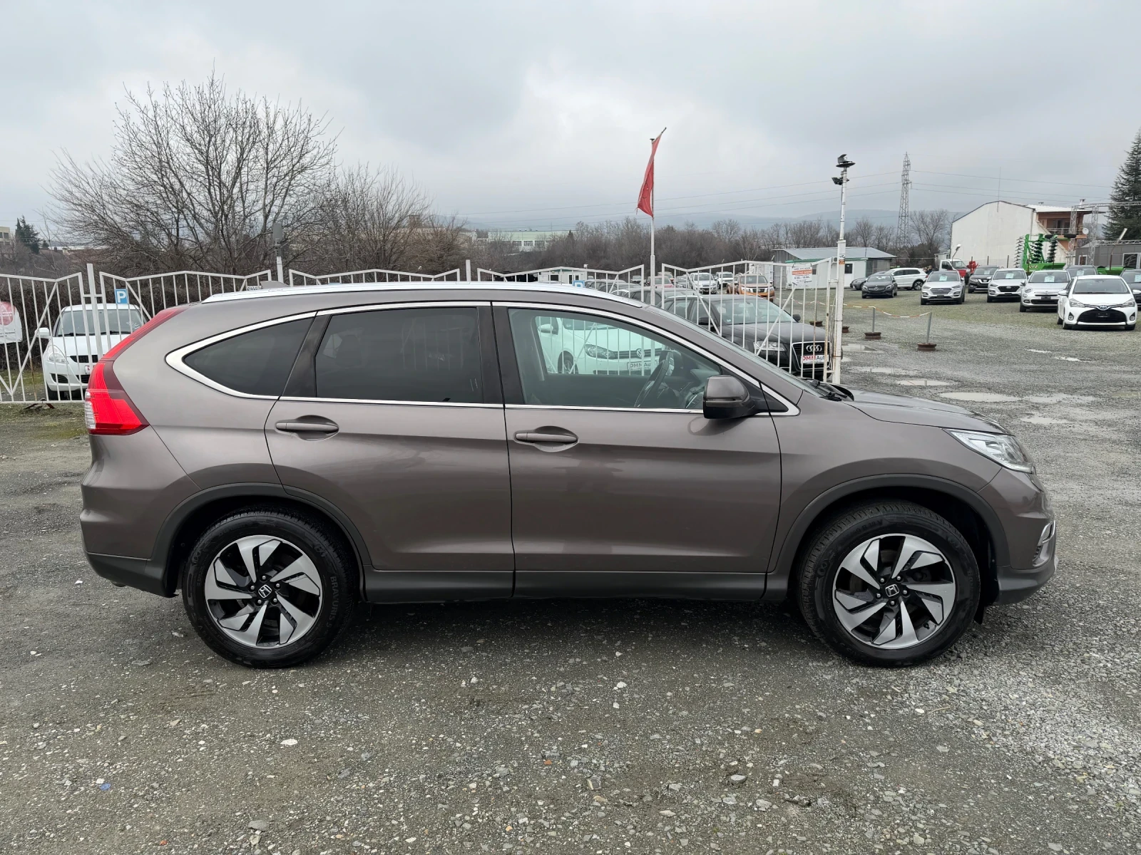 Honda Cr-v EXECUTIVE / АВТОМАТИК / 4Х4 /  ЕВРО 6 / ЛЕД  - изображение 4