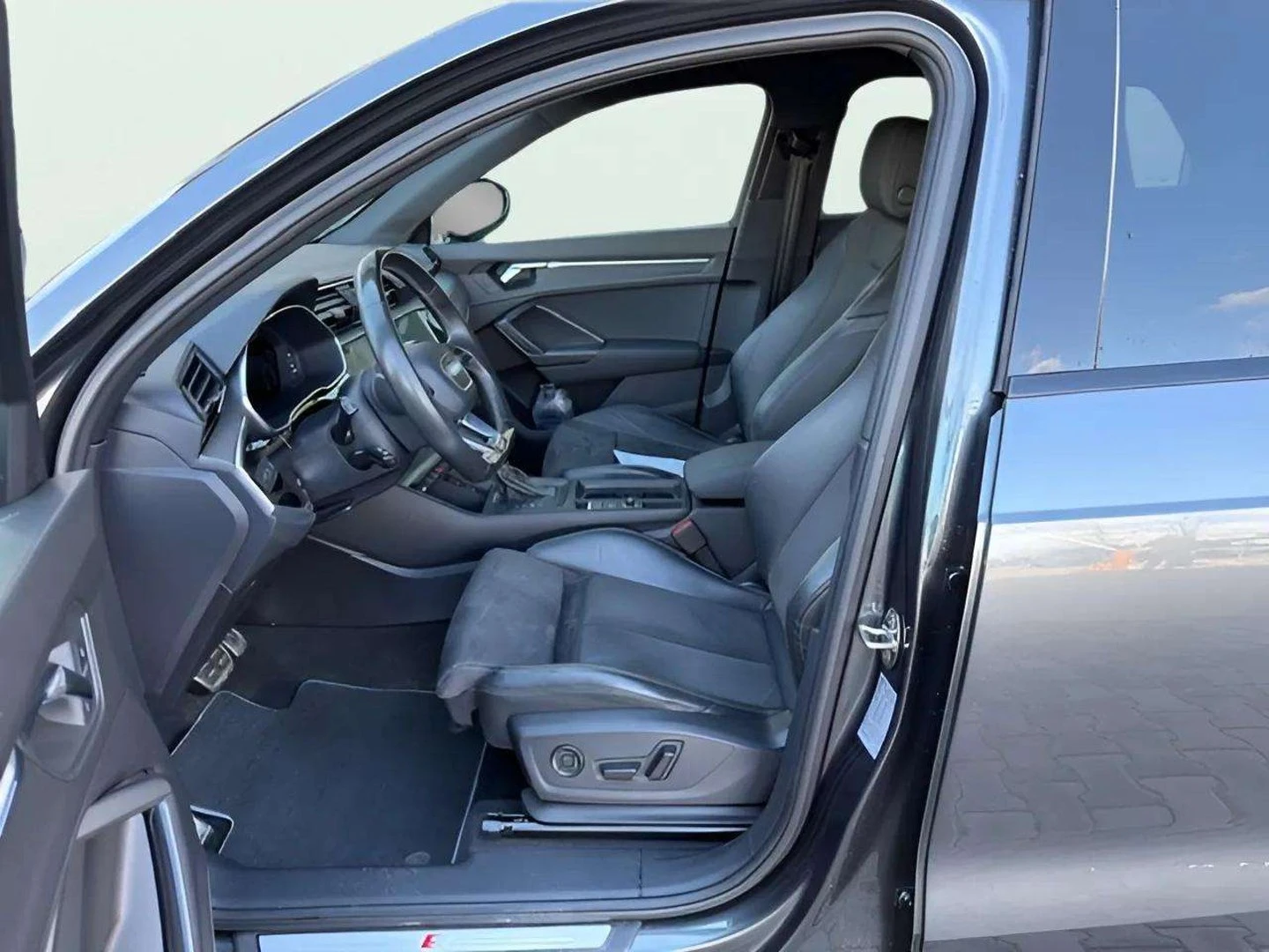 Audi Q3 S line 35 TDI quattro, снимка 7 - Автомобили и джипове - 53707647