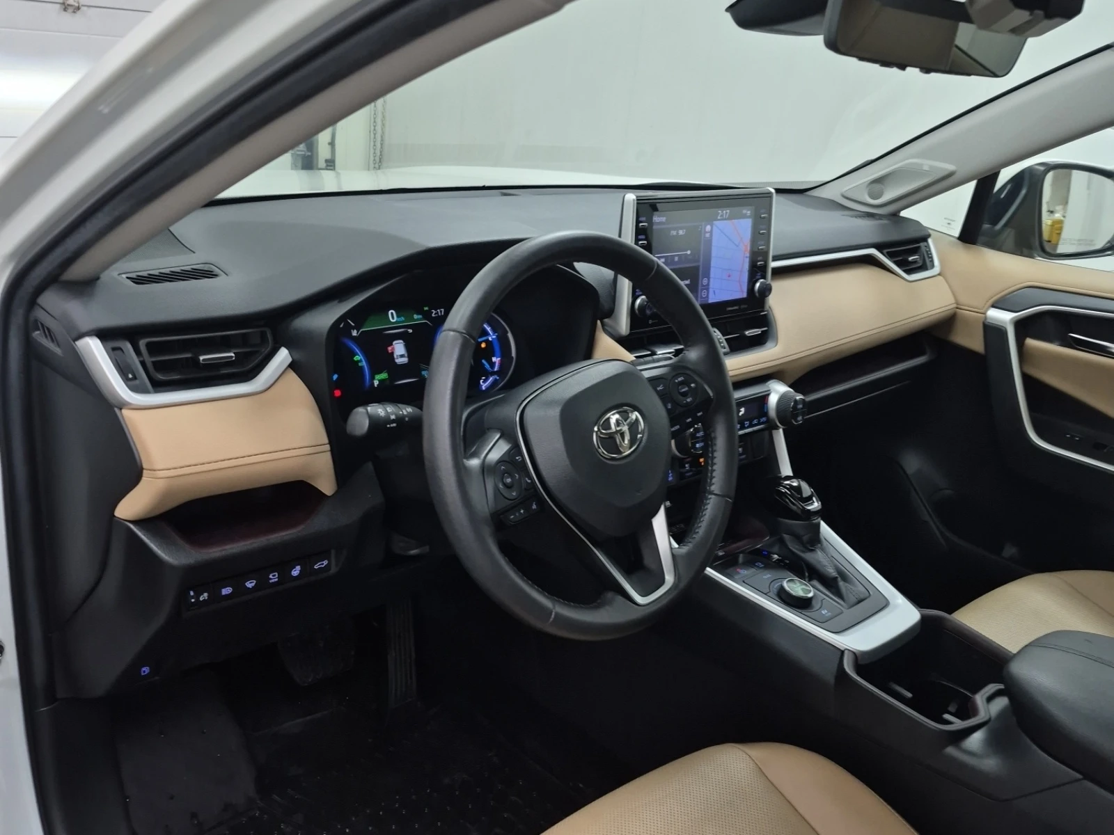 Toyota Rav4 HYBRID LIMITED * ВСИЧКИ ЕКСТРИ * ЦЕНА ДО БГ * , снимка 6 - Автомобили и джипове - 54444303