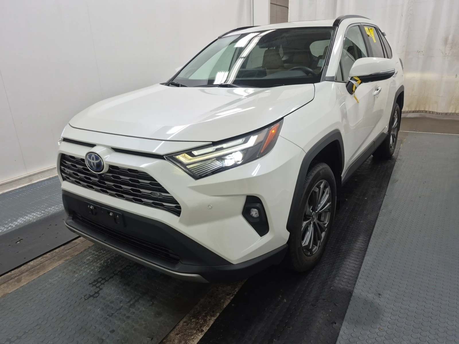 Toyota Rav4 HYBRID LIMITED * ВСИЧКИ ЕКСТРИ * ЦЕНА ДО БГ * 