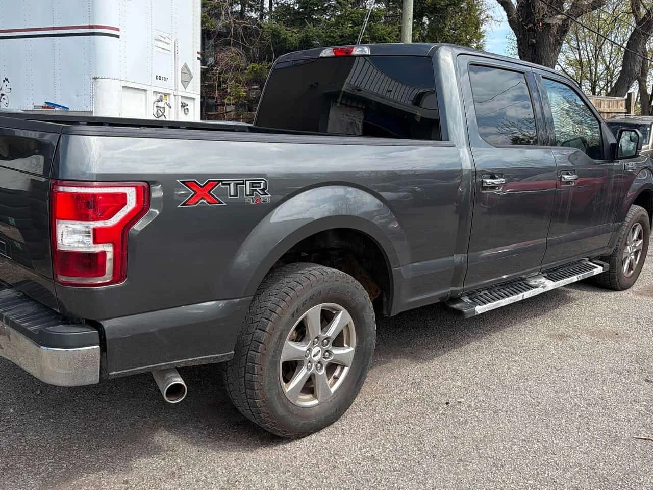 Ford F150 * 4WD SuperCrew Box * CARFAX * ���������� ����� | Mobile.bg � ����������� 14