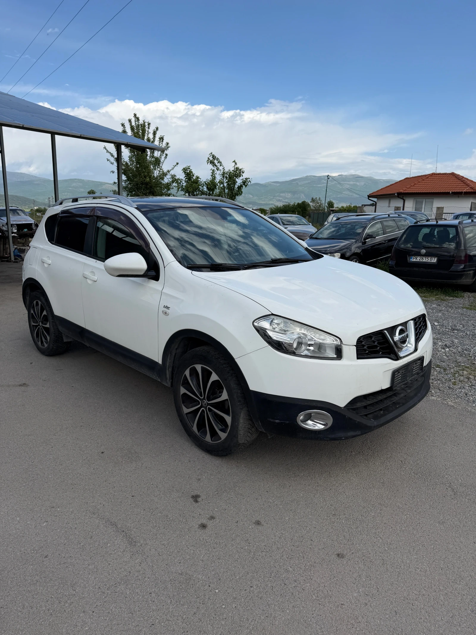 Nissan Qashqai 1.5dci n-tec facelift панорама