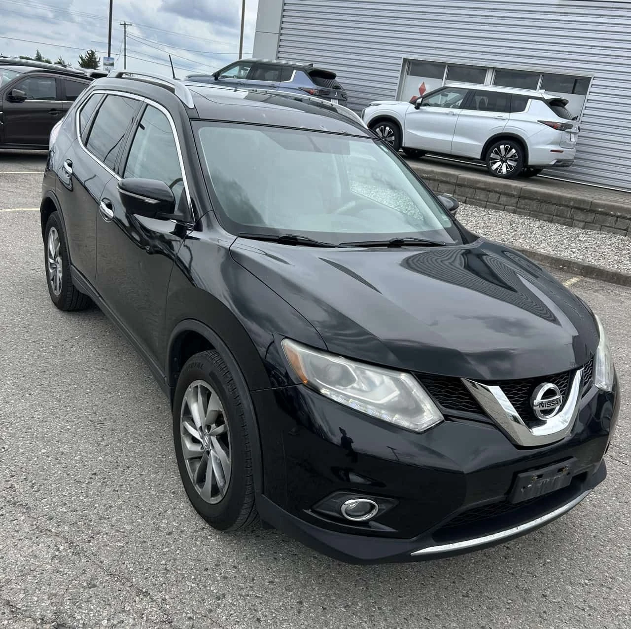 Nissan Rogue * AWD 4dr SL * АВТОКРЕДИТ БЕЗ ПЪРВОНАЧАЛНА ВНОСКА*, снимка 2 - Автомобили и джипове - 55071602