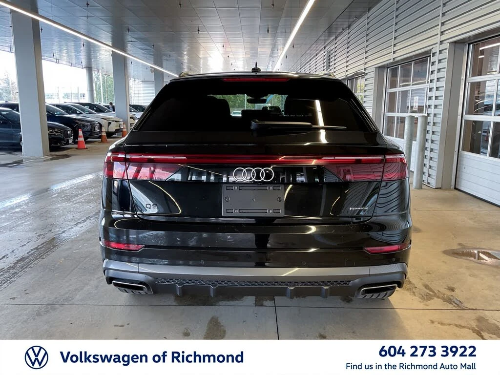 Audi Q8 55TFSI* DISTRONIC* 360* ОБДУХ* ПАНО* КРАЙНА ЦЕНА, снимка 5 - Автомобили и джипове - 55626885